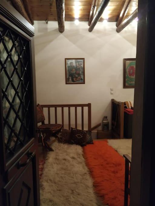 Παραδοσιακή Πέτρινη Κατοικία Στην Βλάχα Ελάτης Extérieur photo